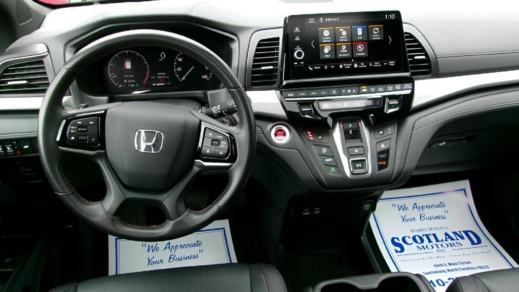 used 2025 Honda Odyssey car, priced at $38,995