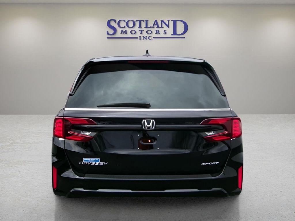 used 2025 Honda Odyssey car, priced at $38,995