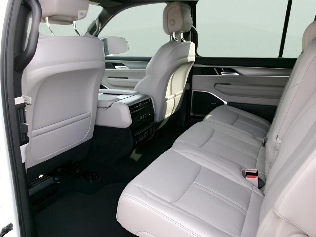 used 2025 Jeep Wagoneer car, priced at $58,995