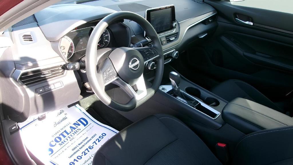 used 2025 Nissan Altima car, priced at $21,995
