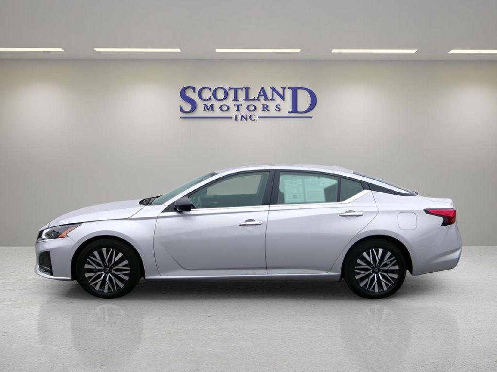 used 2025 Nissan Altima car, priced at $21,995
