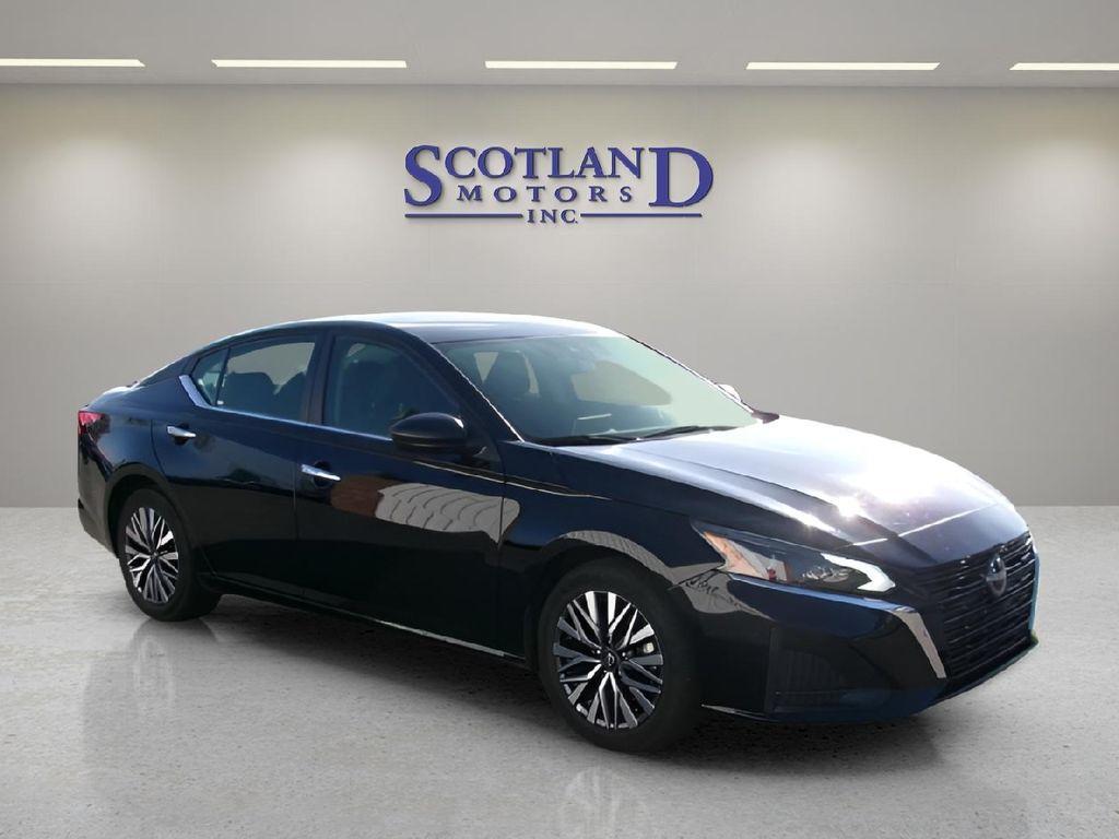 used 2025 Nissan Altima car, priced at $21,995