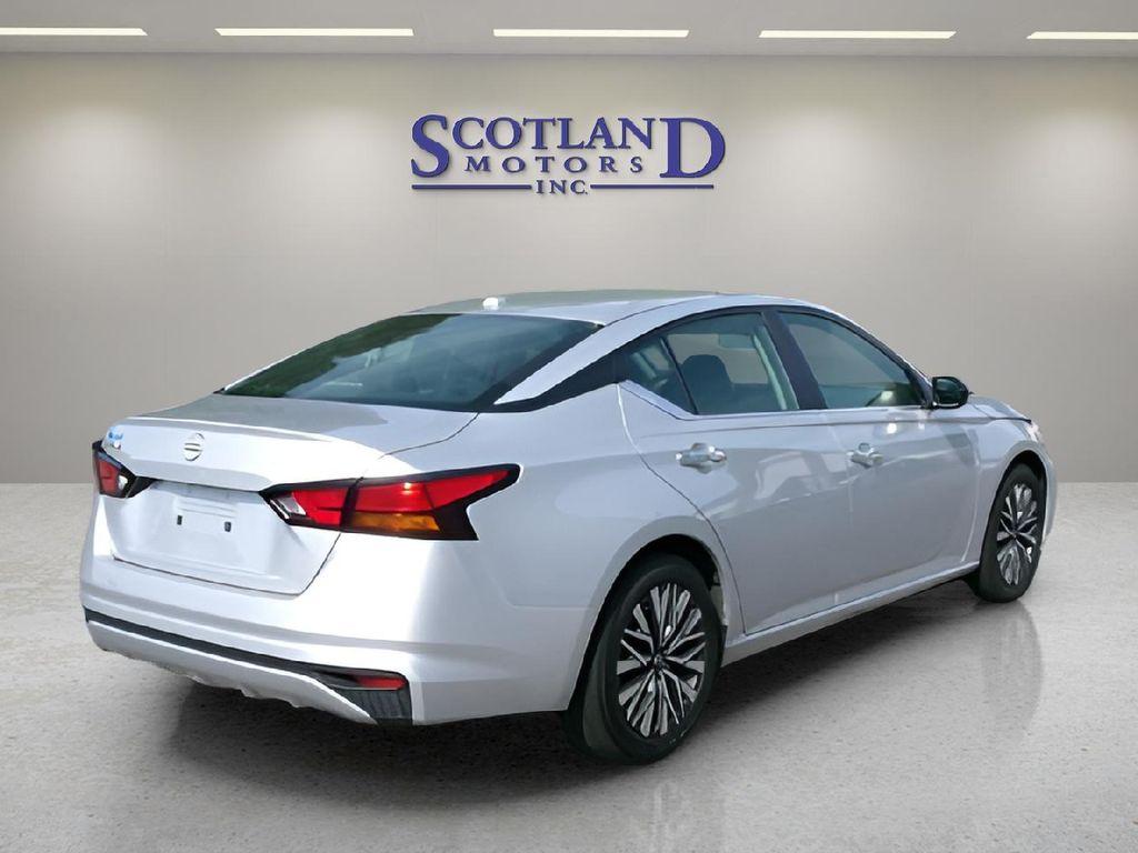 used 2025 Nissan Altima car, priced at $21,995