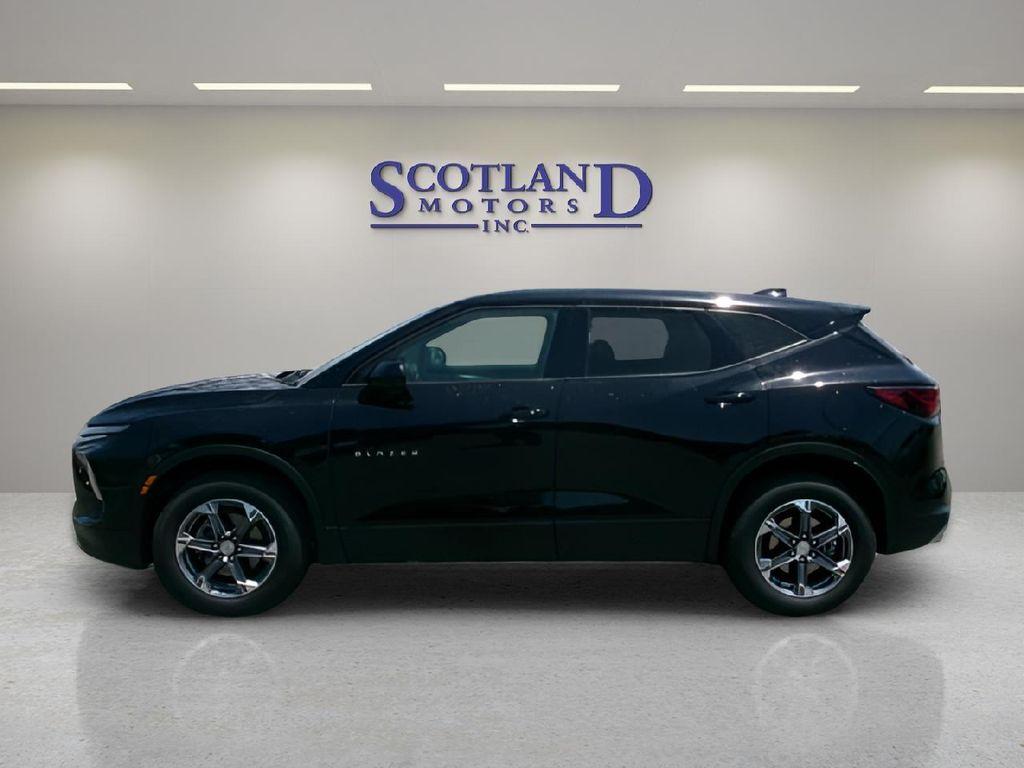 used 2025 Chevrolet Blazer car, priced at $29,995