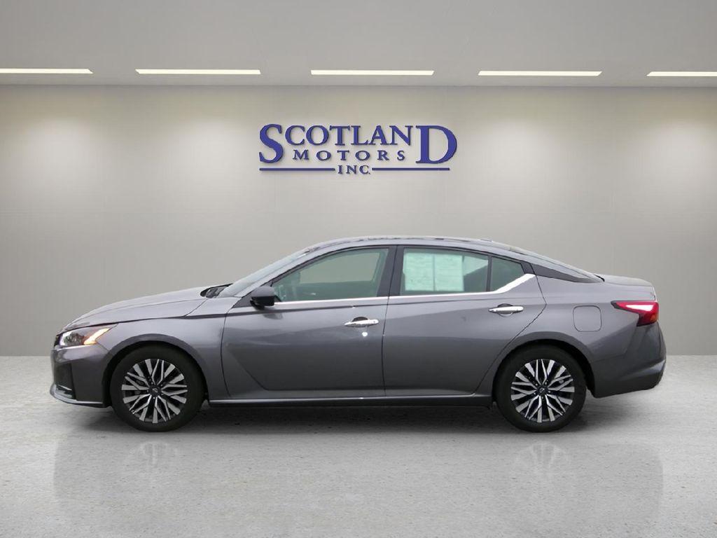 used 2024 Nissan Altima car, priced at $20,995