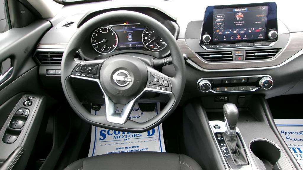 used 2025 Nissan Altima car, priced at $21,995