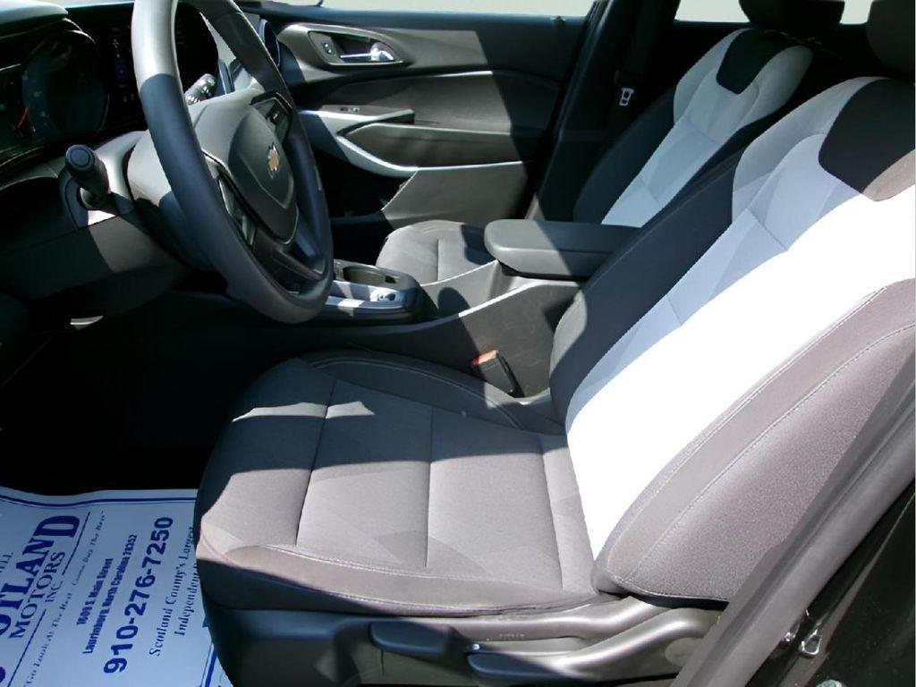 used 2025 Chevrolet Trax car, priced at $22,995