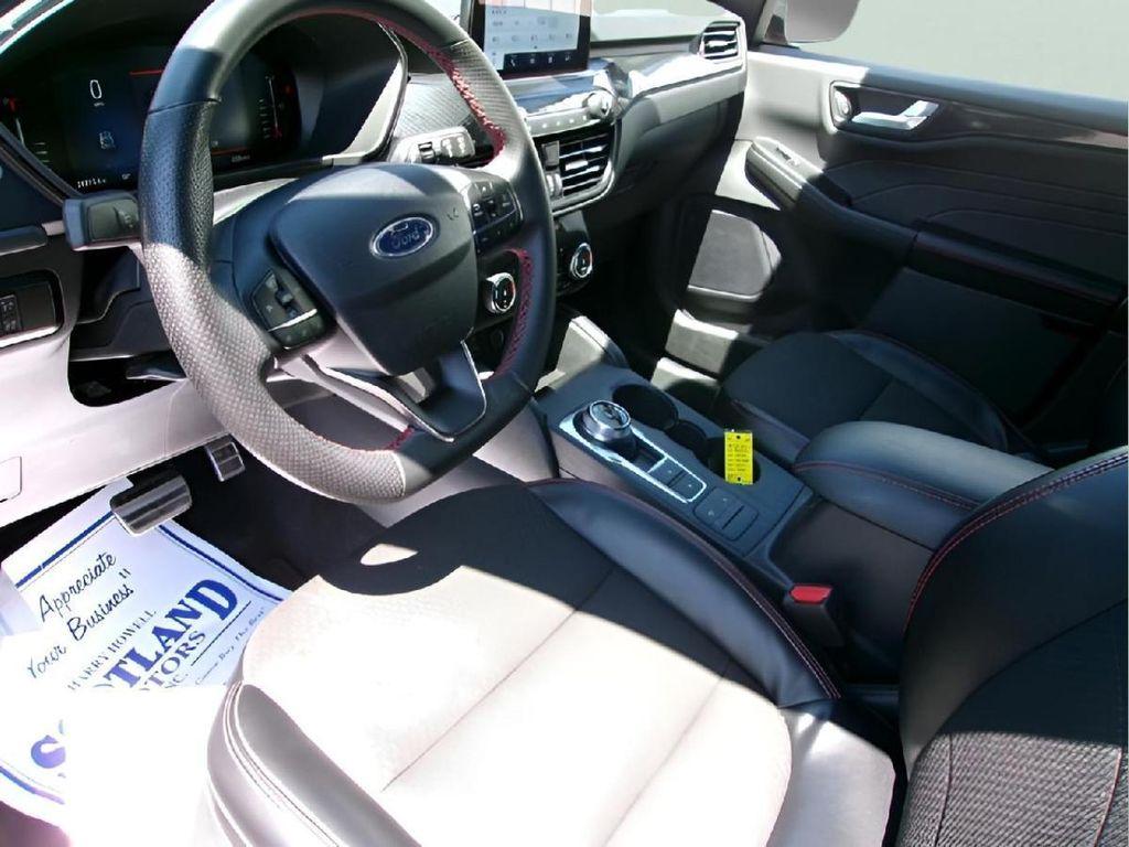 used 2024 Ford Escape car, priced at $26,995