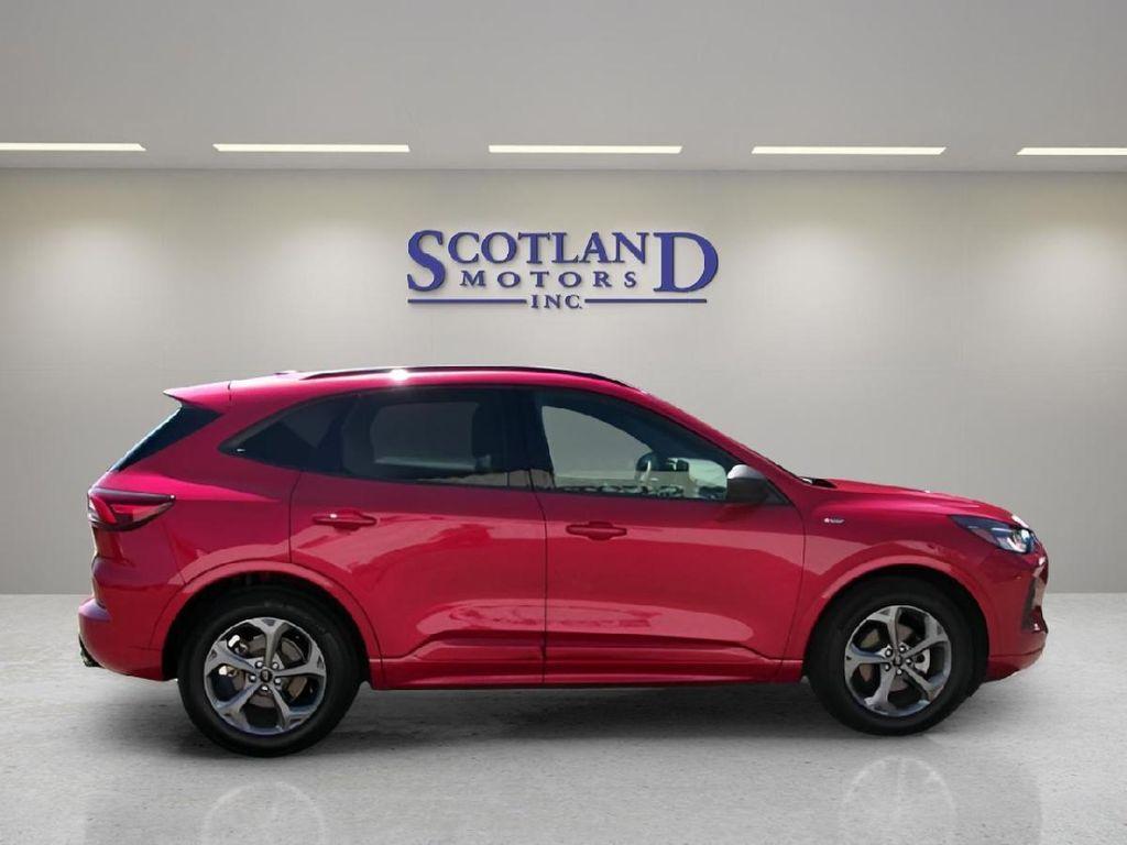 used 2024 Ford Escape car, priced at $26,995