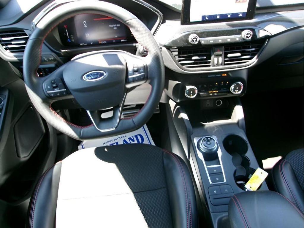 used 2024 Ford Escape car, priced at $26,995