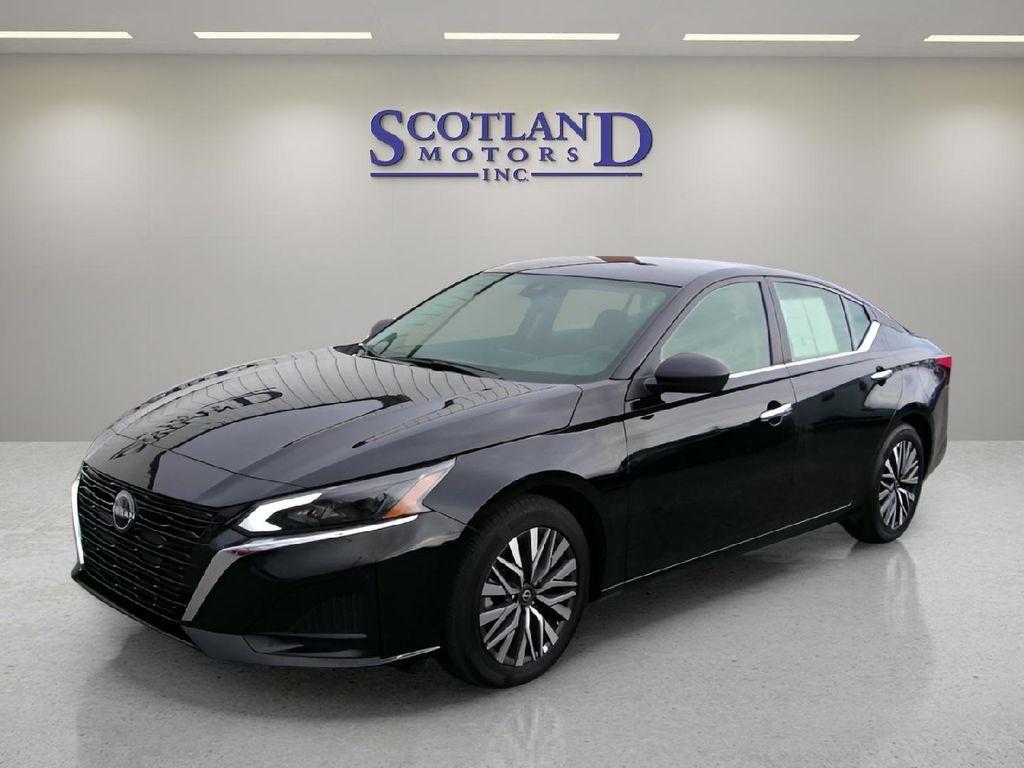 used 2025 Nissan Altima car, priced at $21,995