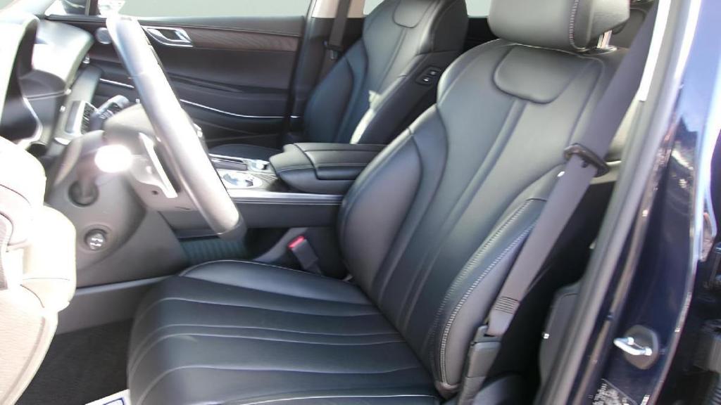 used 2024 Genesis GV80 car, priced at $37,995