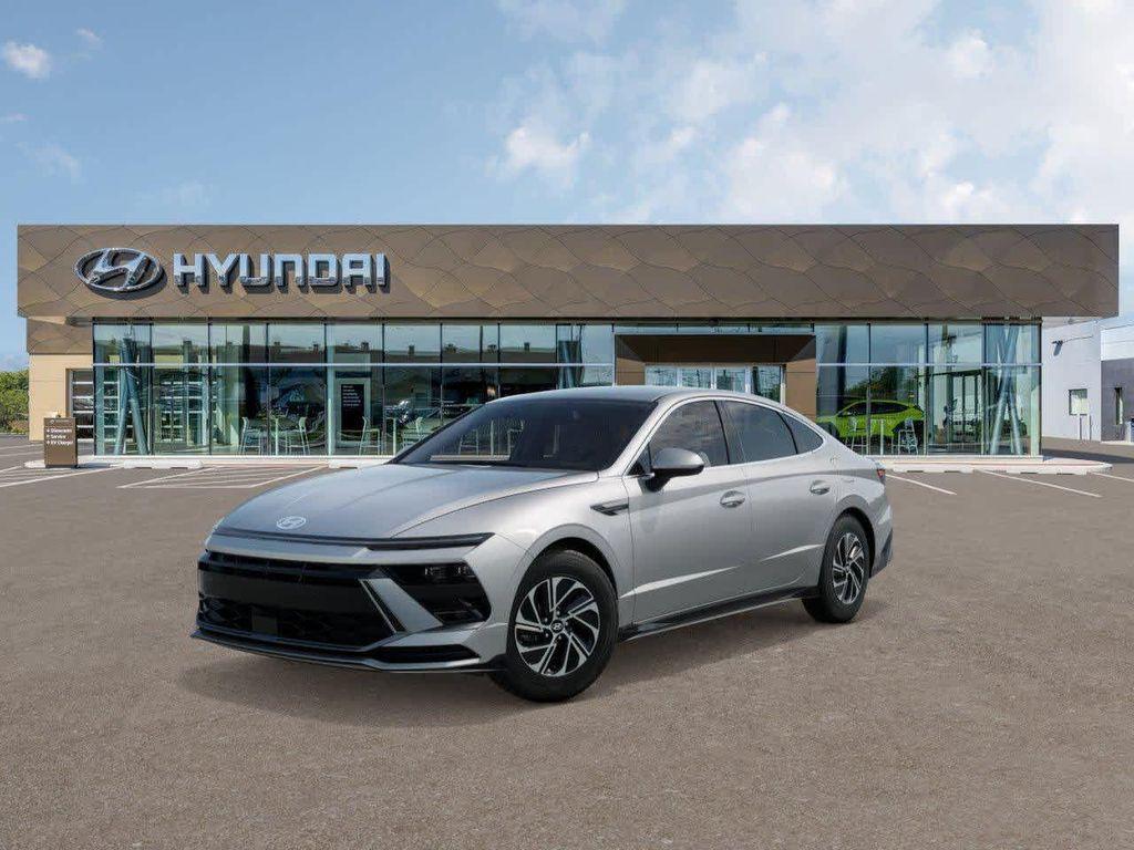 new 2026 Hyundai Sonata Hybrid car, priced at $31,025