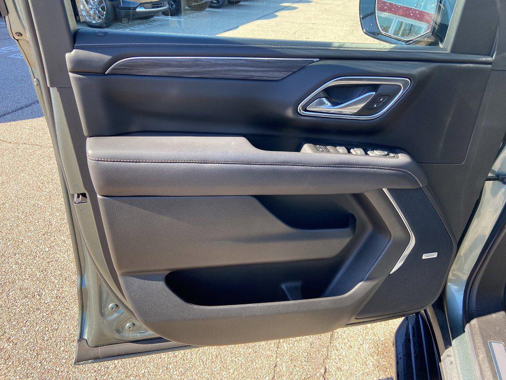 used 2023 GMC Yukon car, priced at $62,755