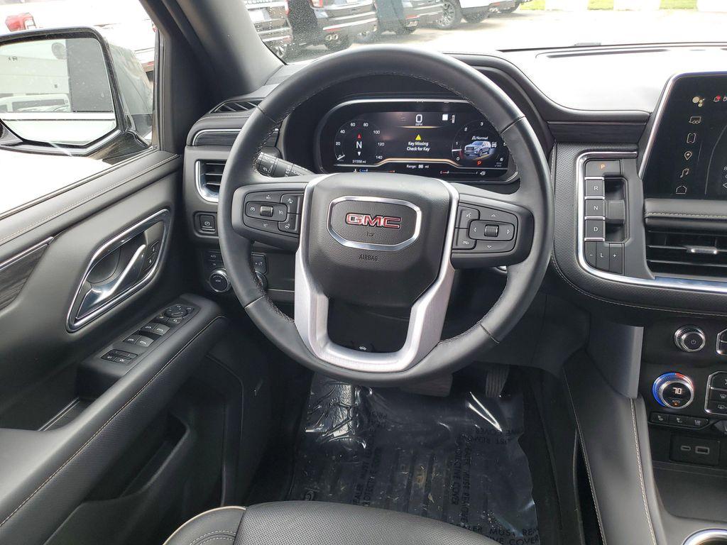 used 2023 GMC Yukon car, priced at $57,227