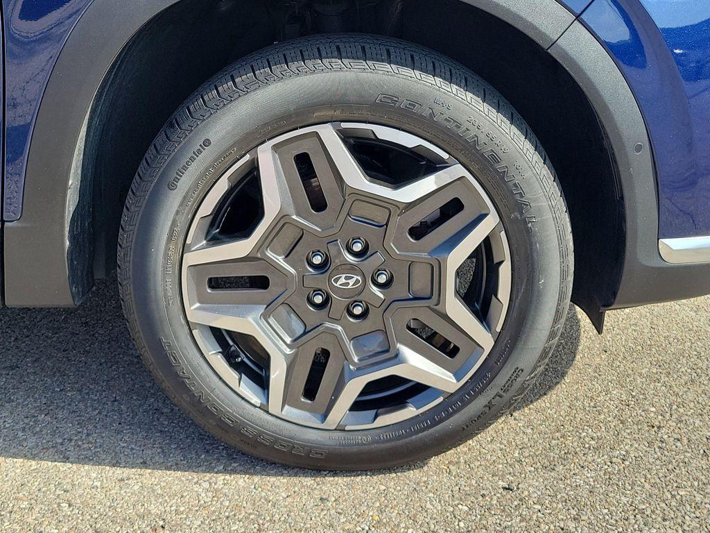 used 2022 Hyundai Santa Fe car, priced at $26,427