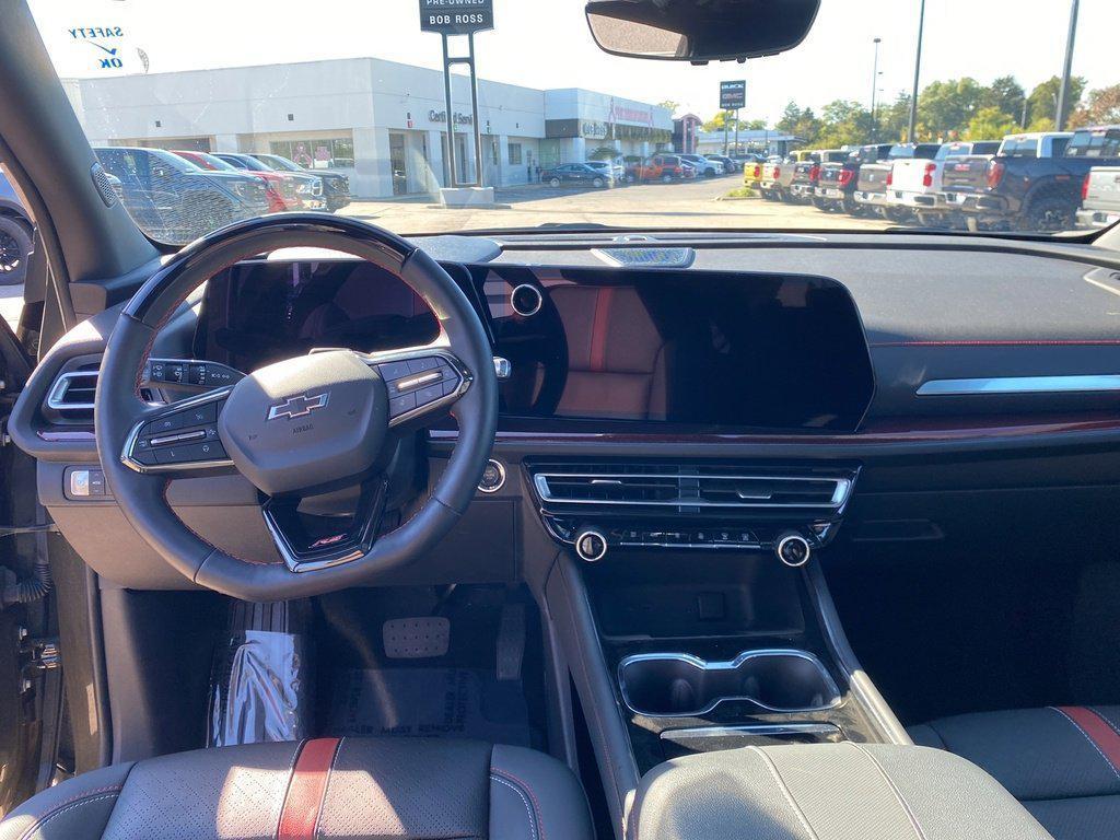 used 2024 Chevrolet Traverse car, priced at $46,225