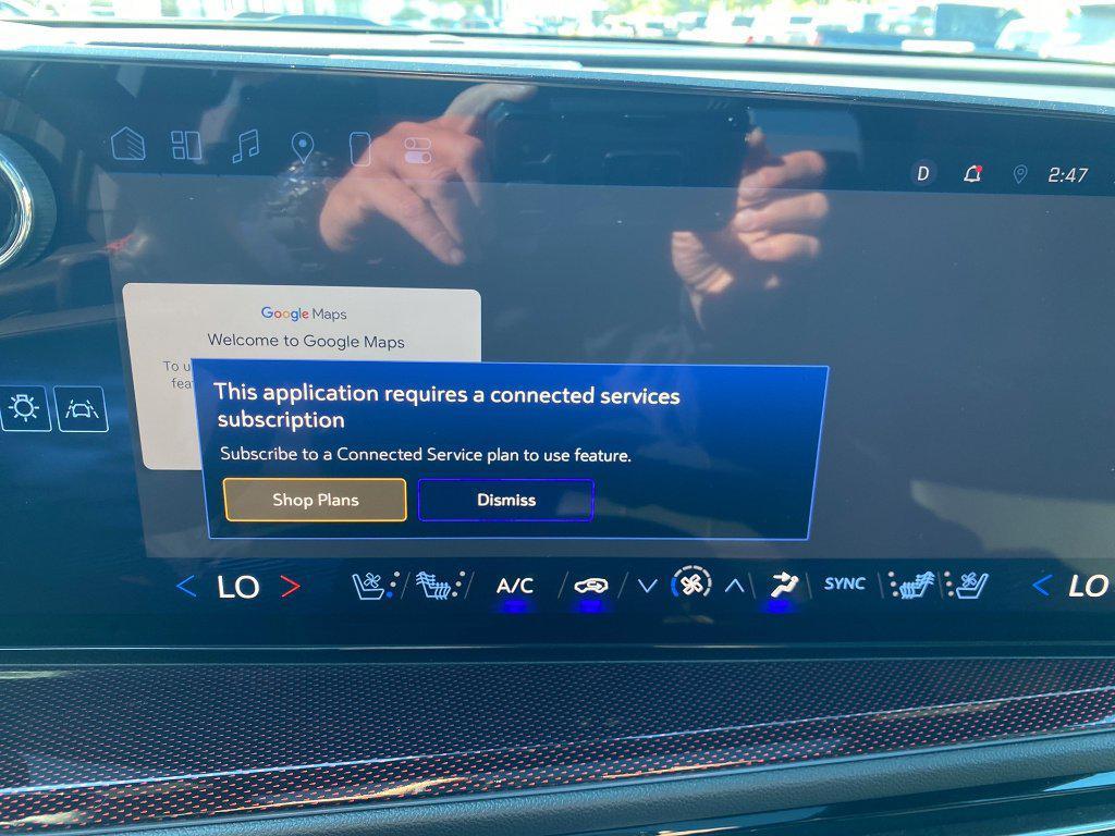 used 2024 Chevrolet Traverse car, priced at $44,955