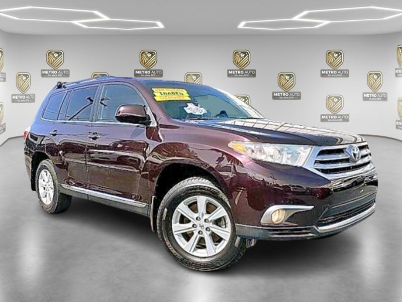 used 2013 Toyota Highlander car, priced at $13,088