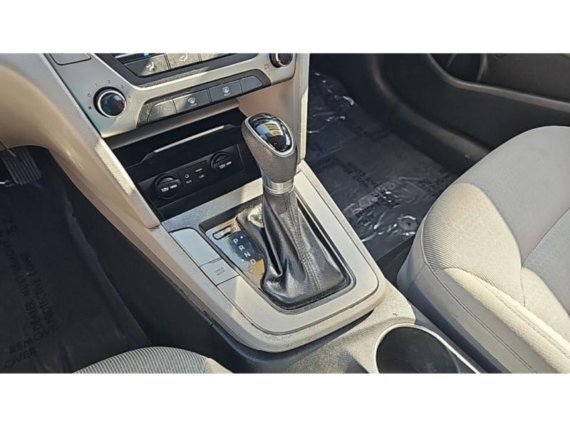 used 2018 Hyundai Elantra car