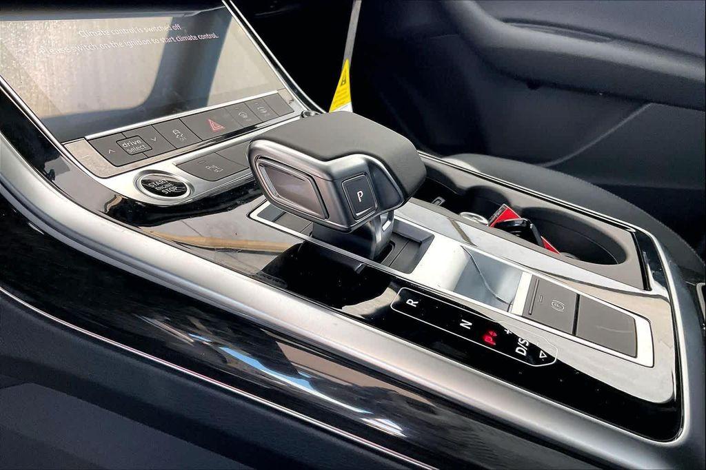 new 2026 Audi Q7 car, priced at $67,295