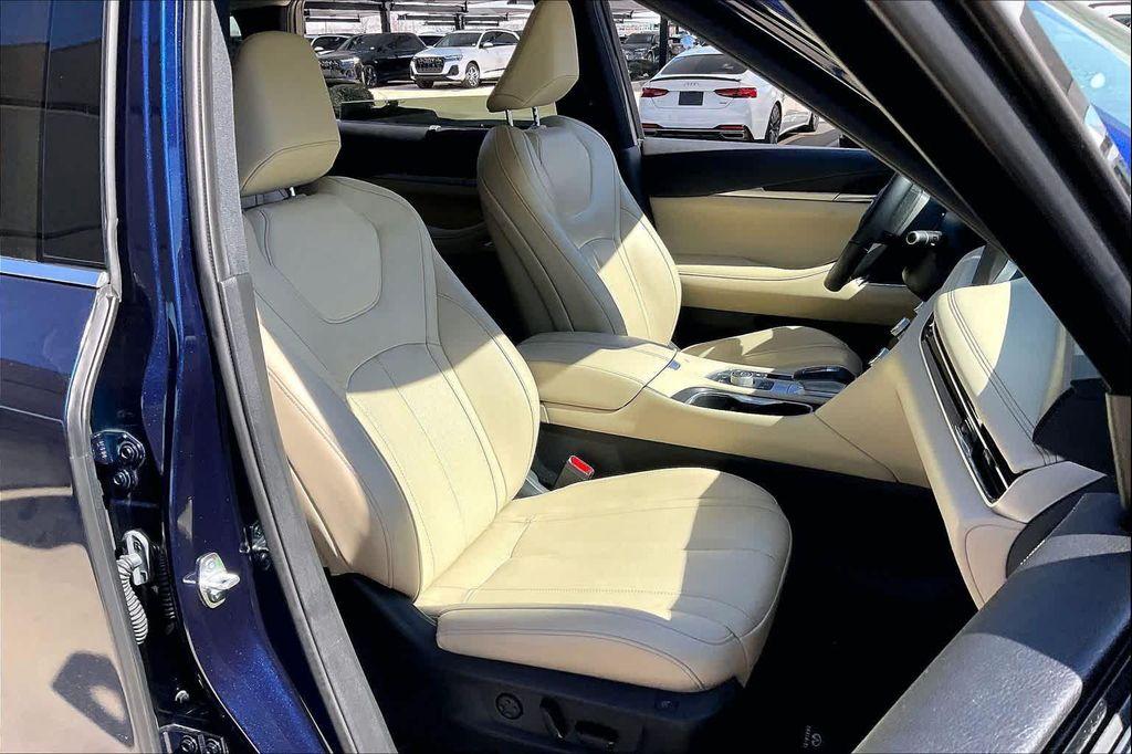 used 2023 INFINITI QX60 car, priced at $40,821