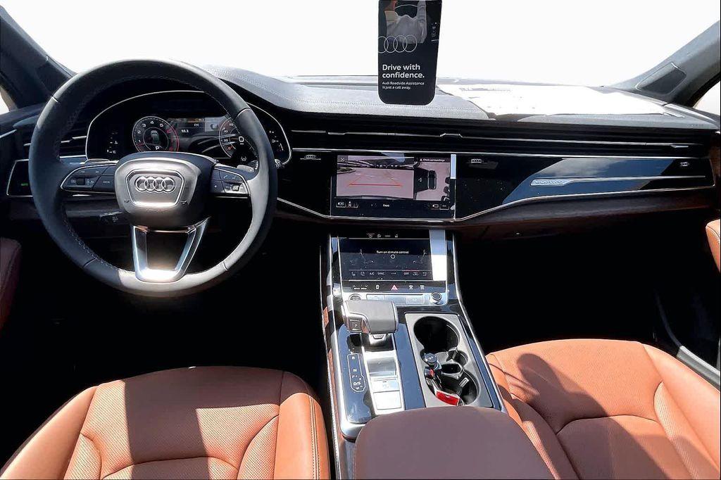 new 2026 Audi Q7 car, priced at $77,590