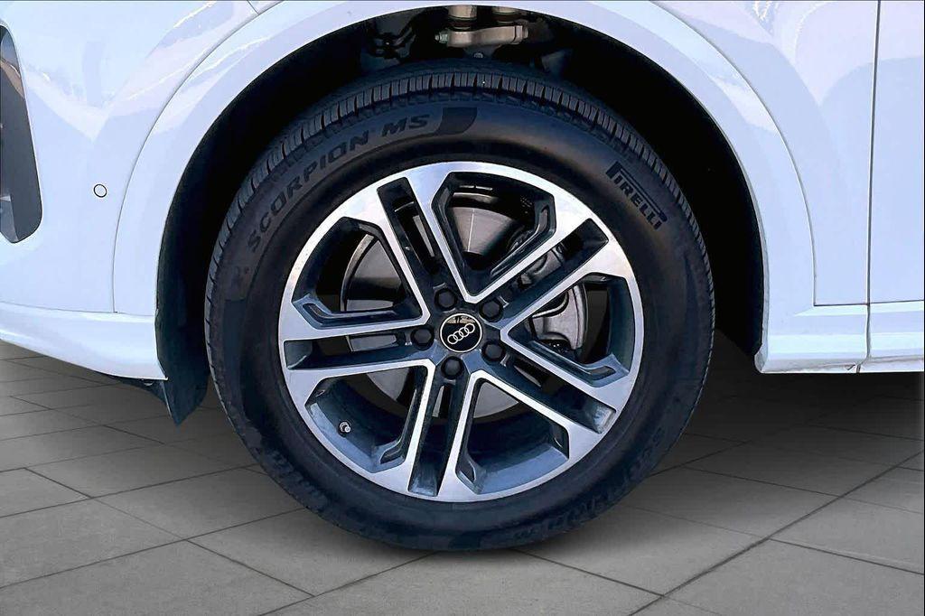 used 2025 Audi Q5 car, priced at $48,810