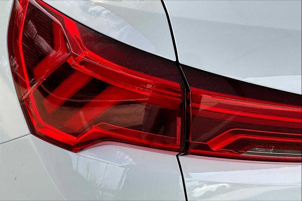 new 2025 Audi Q3 car