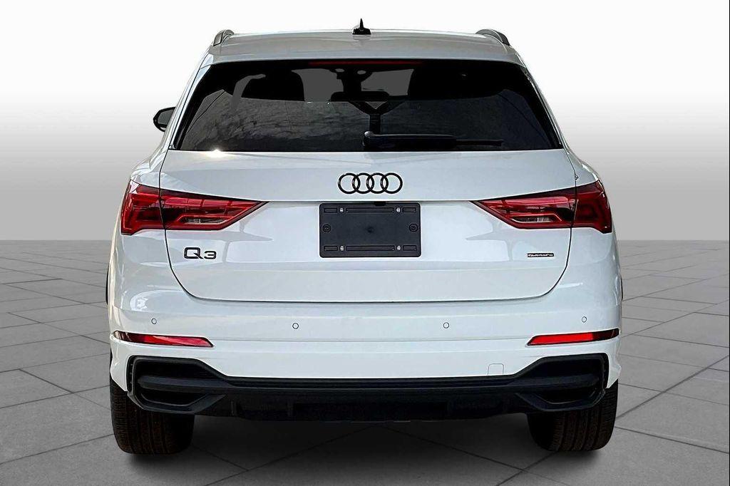 new 2025 Audi Q3 car