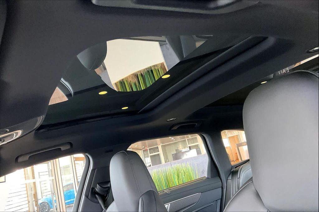 new 2026 Audi RS 6 Avant car, priced at $155,090