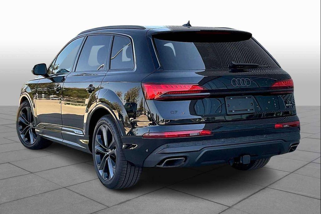 new 2026 Audi Q7 car, priced at $79,005