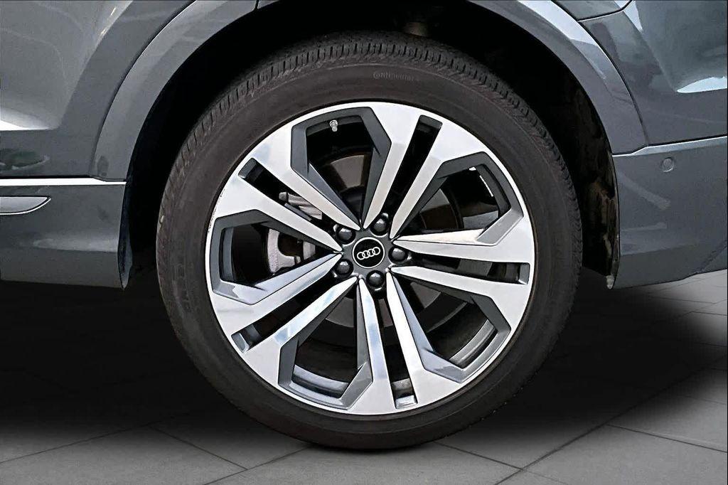 used 2022 Audi Q8 car, priced at $47,072