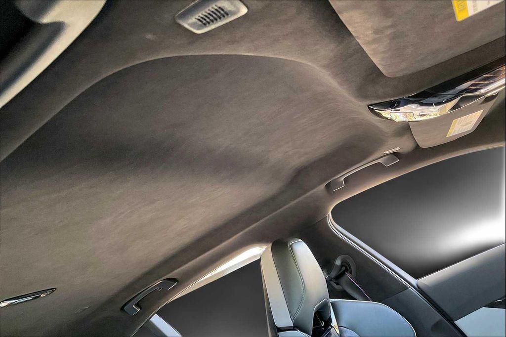used 2025 BMW M5 car, priced at $111,223