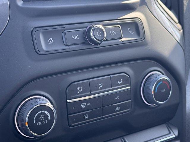 new 2025 Chevrolet Silverado 1500 car, priced at $43,000