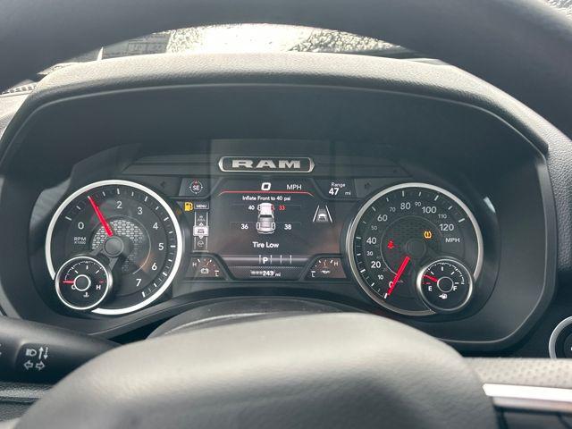 new 2025 Ram 1500 car, priced at $52,185