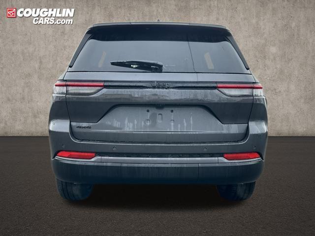 new 2026 Jeep Grand Cherokee car, priced at $49,580