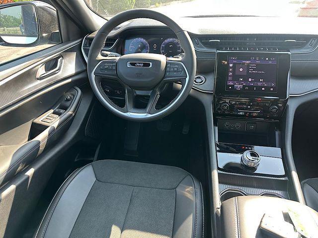 new 2025 Jeep Grand Cherokee L car, priced at $42,787