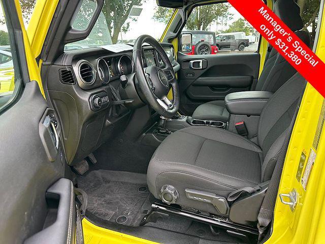 used 2022 Jeep Wrangler Unlimited car, priced at $31,380