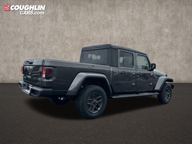 new 2026 Jeep Gladiator car, priced at $45,860