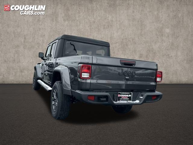 new 2026 Jeep Gladiator car, priced at $45,860