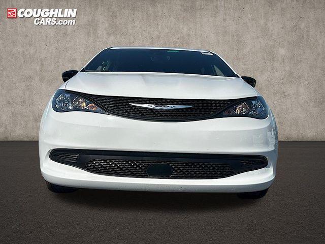 new 2025 Chrysler Voyager car, priced at $41,805