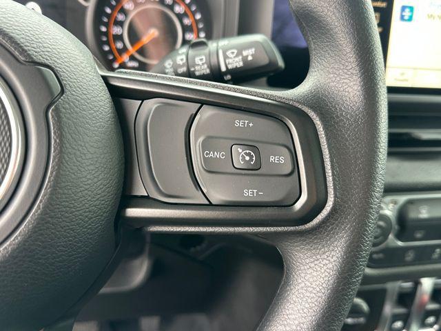 new 2026 Jeep Wrangler car, priced at $36,124