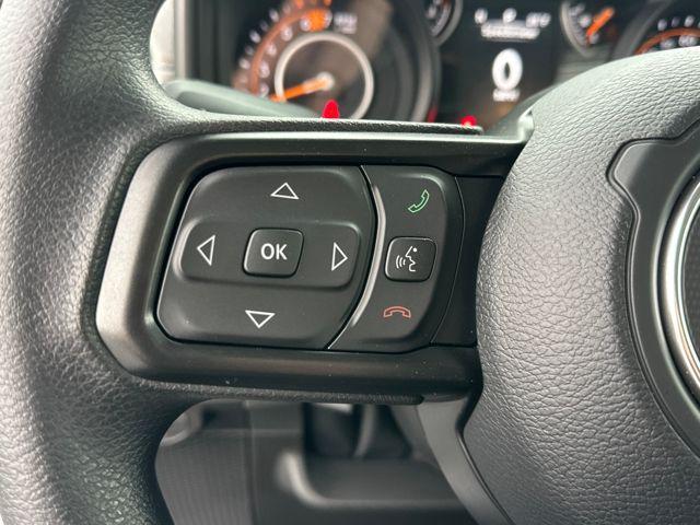 new 2026 Jeep Wrangler car, priced at $36,124