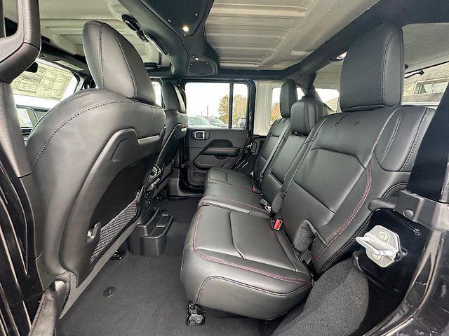 new 2026 Jeep Wrangler car, priced at $60,925