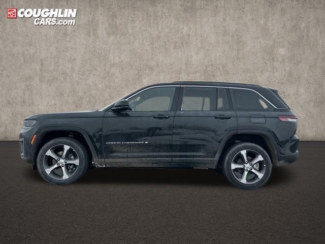 new 2026 Jeep Grand Cherokee car, priced at $49,580