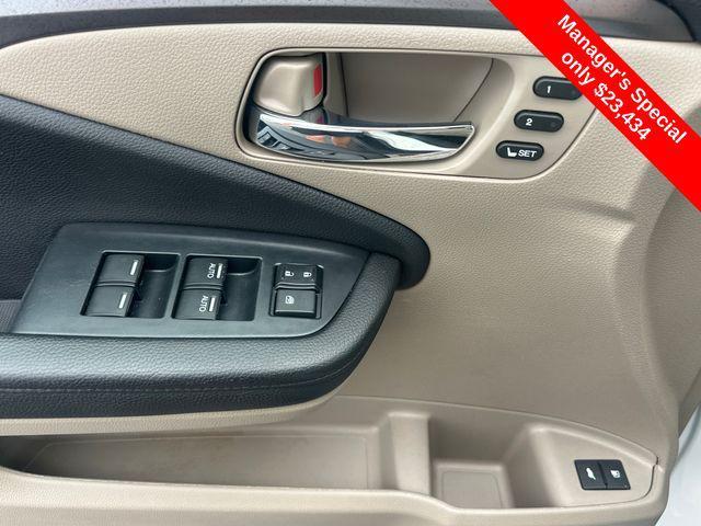 used 2022 Honda Pilot car, priced at $23,042