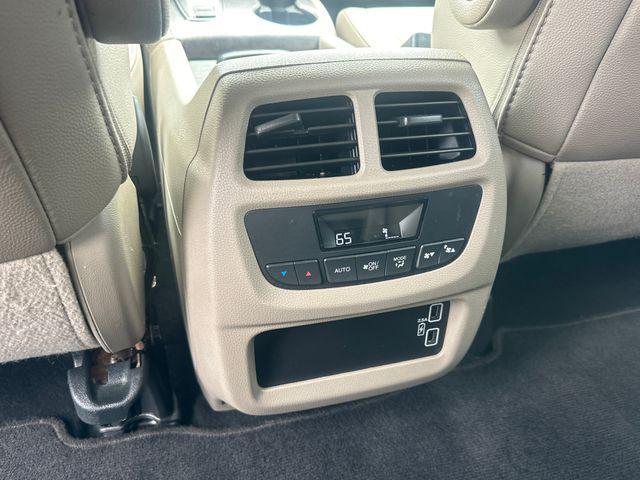 used 2022 Honda Pilot car, priced at $24,034
