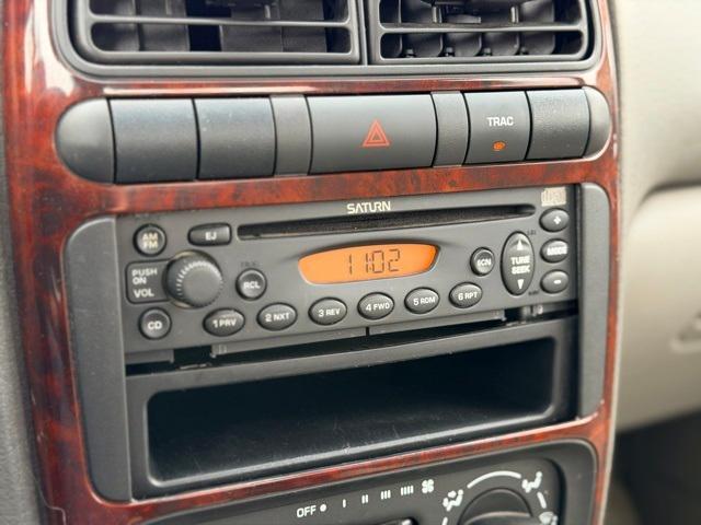 used 2002 Saturn L car, priced at $4,400