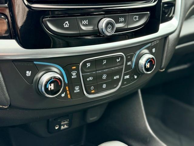 used 2023 Chevrolet Traverse car, priced at $38,997